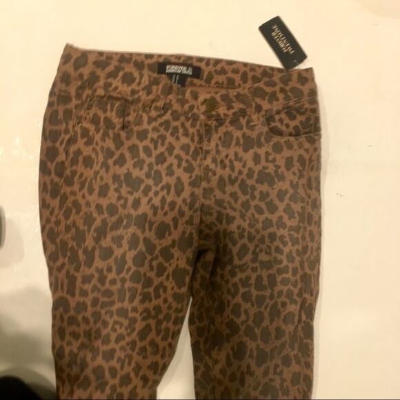 NWT Y2K LEOPARD ANIMAL PRINT JEANS 24 - Picture 3 of 6